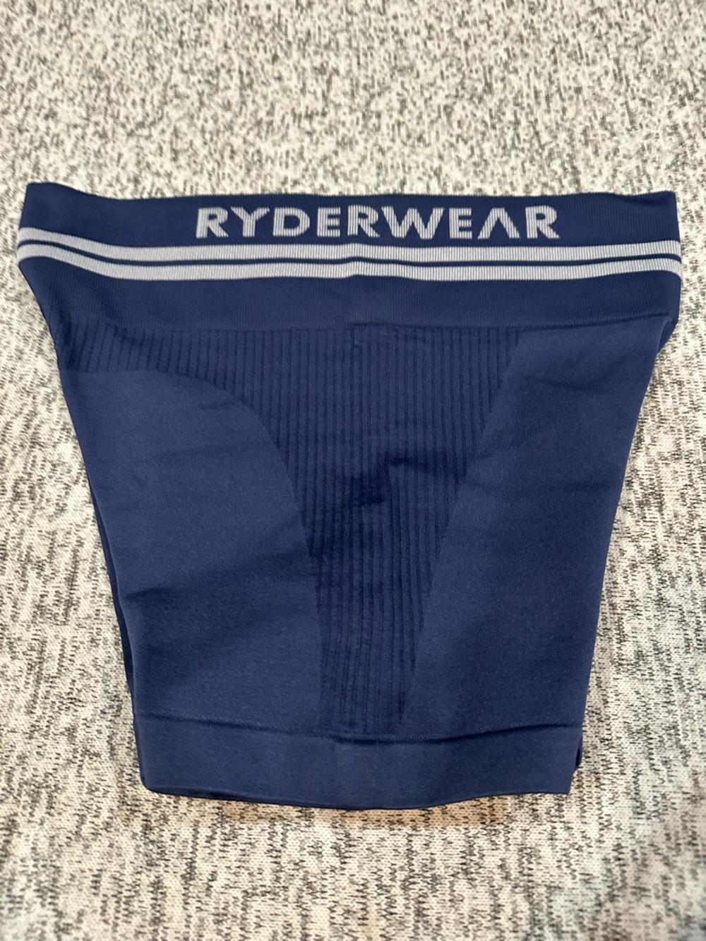 Ryderwear Navy Blue Seamless Compression Ladies Workout Shorts -tag cut Sm/Med